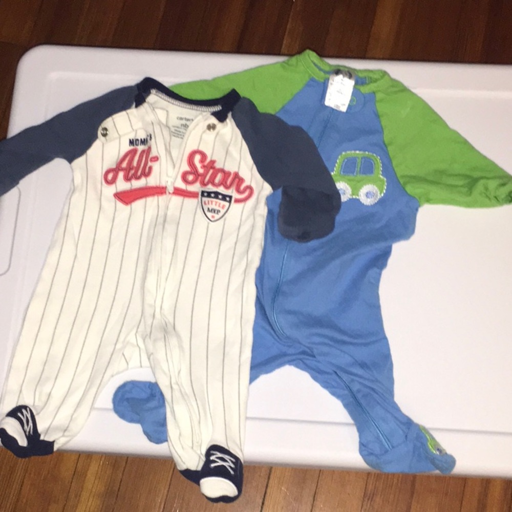 Newborn zippered onesie bundle